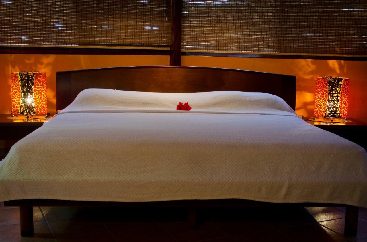 Hotel Vista De Olas มัลปัยส์ ภายนอก รูปภาพ